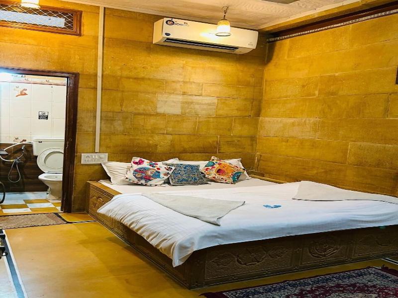 Hotel Pol Haveli image