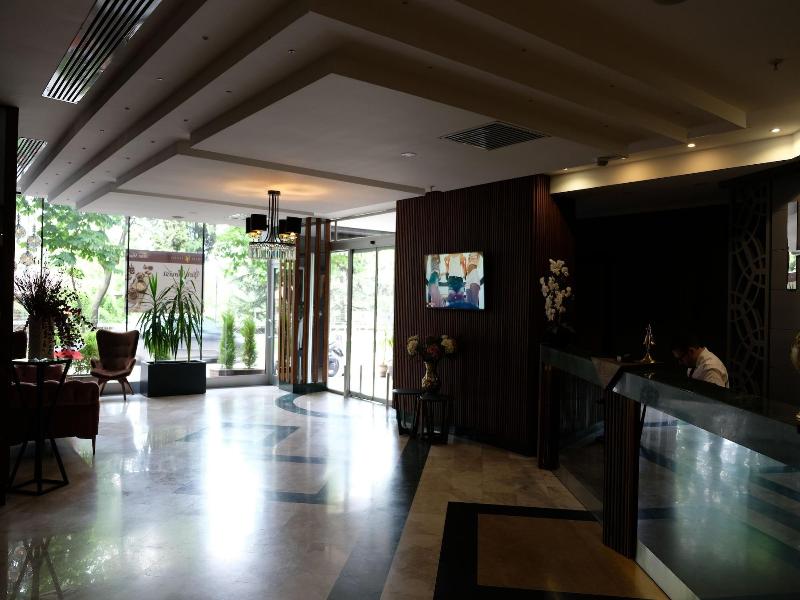 Royal Capital Hotel Çekirge image