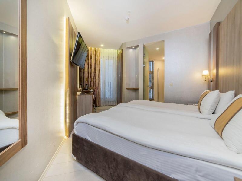 Royal Capital Hotel Çekirge image