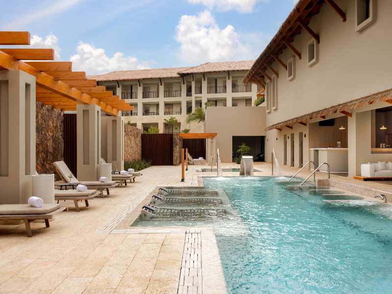Secrets Playa Esmeralda Resort & Spa