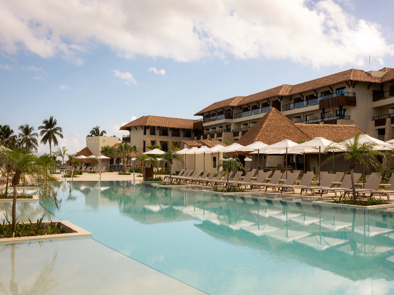 Dreams Playa Esmeralda Resort & Spa