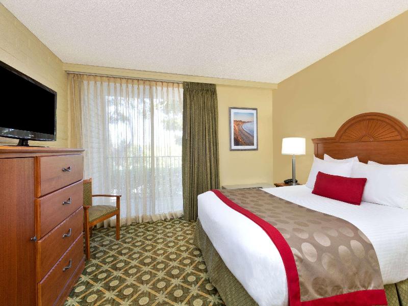 Ramada by Wyndham Santa Barbara image