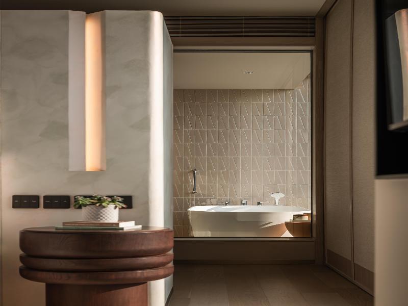 Kromo Bangkok, Curio Collection By Hilton image