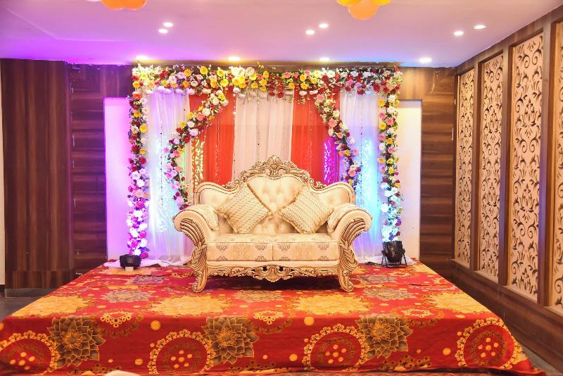 Hotel Gracious image