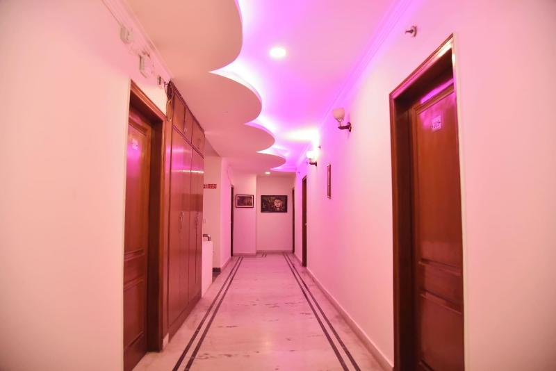 Hotel Gracious image