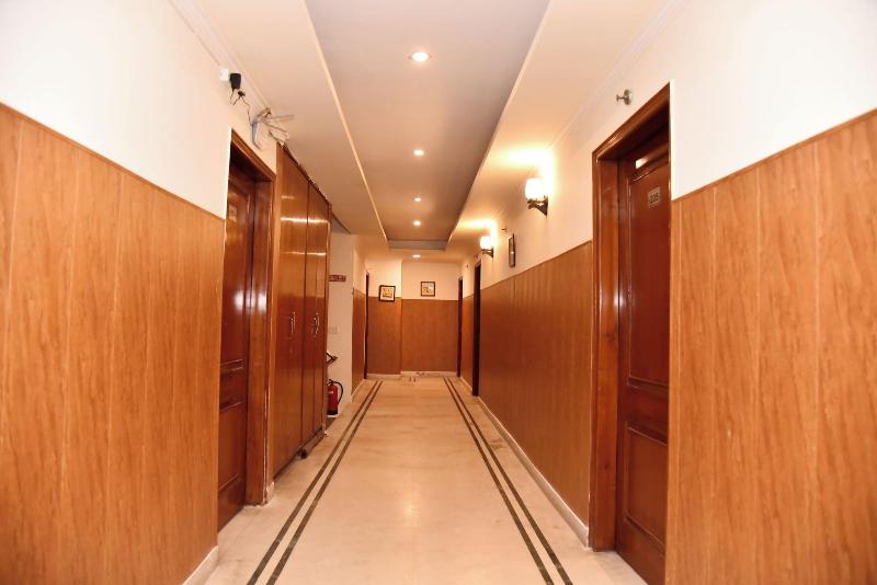 Hotel Gracious image