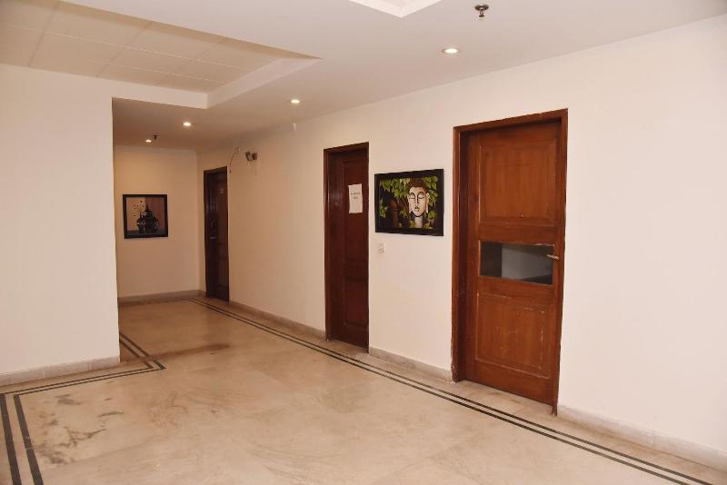 Hotel Gracious image
