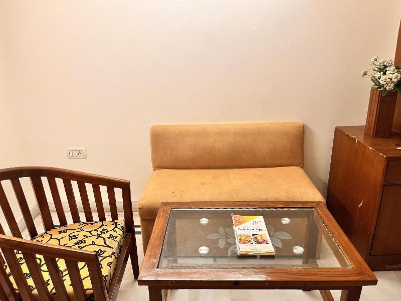 Hotel Gracious image