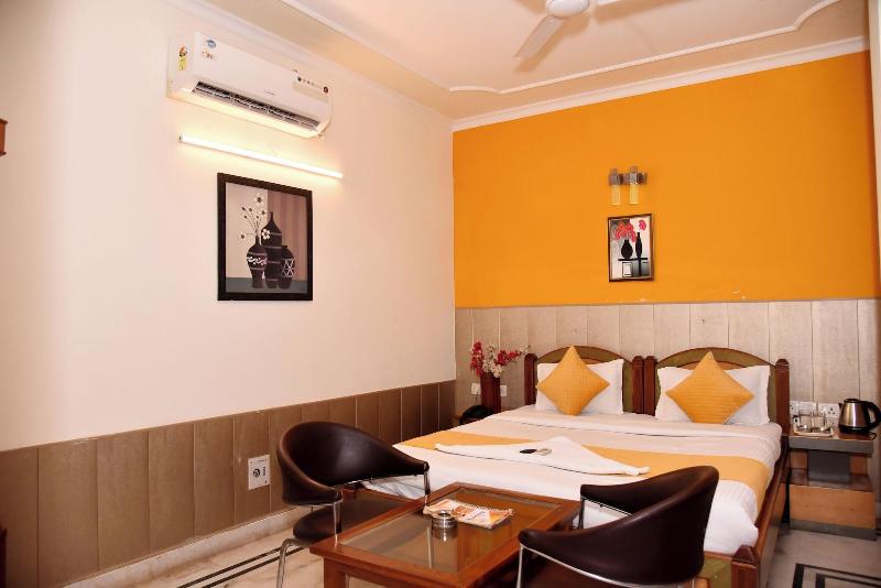 Hotel Gracious image