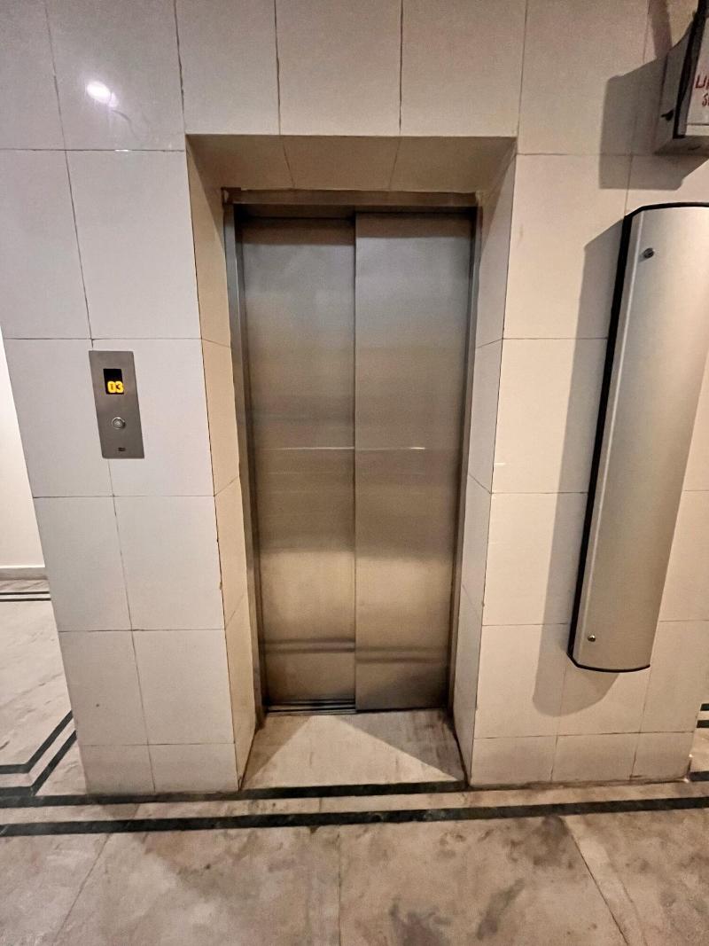 Hotel Gracious image