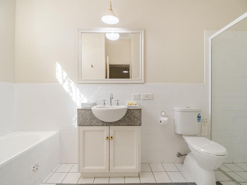 Ballina Heritage Inn image