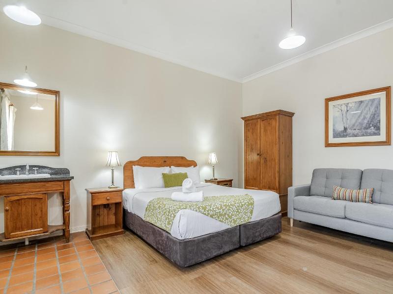 Ballina Heritage Inn image