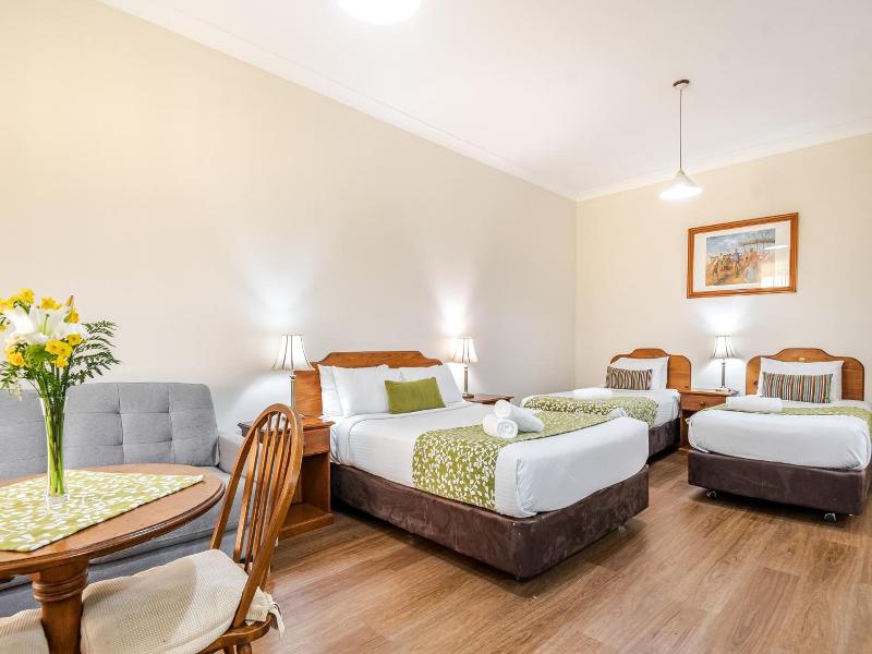 Ballina Heritage Inn image