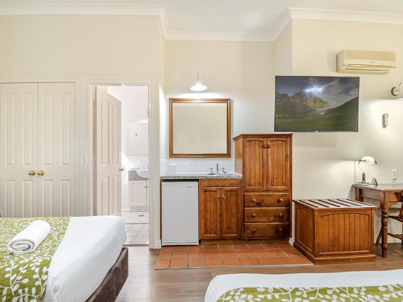 Ballina Heritage Inn image