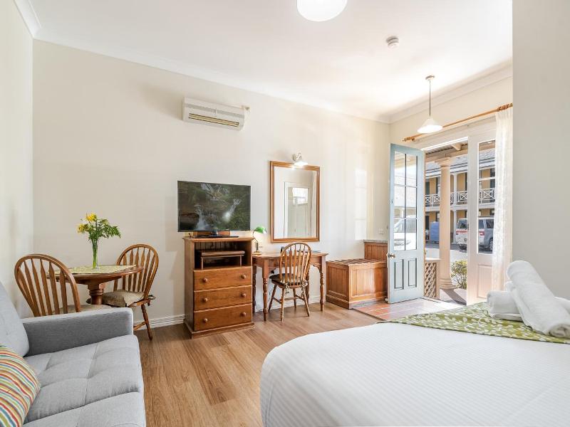 Ballina Heritage Inn image