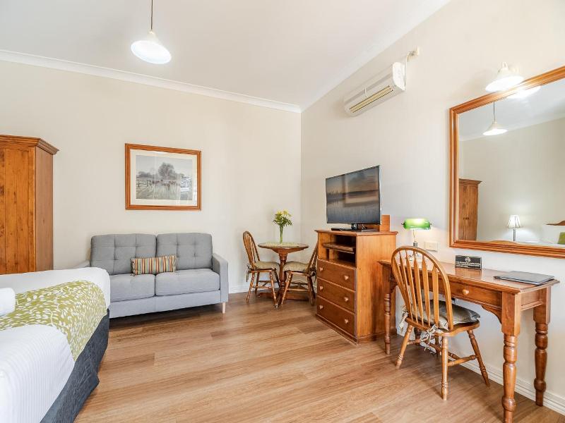Ballina Heritage Inn image