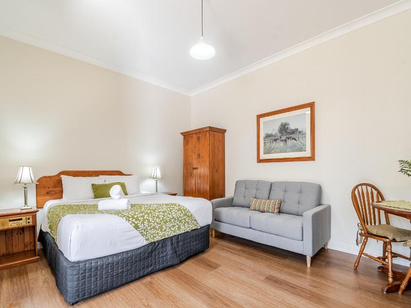 Ballina Heritage Inn image