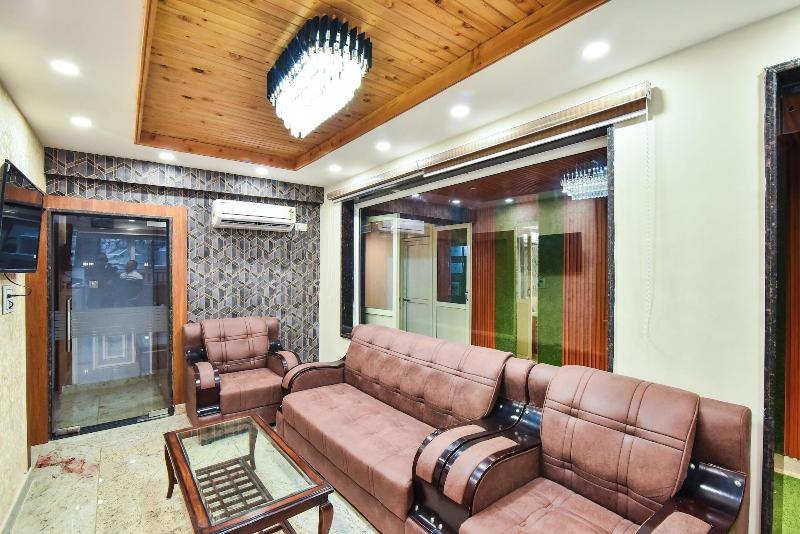 Hotel Pawan Regency image