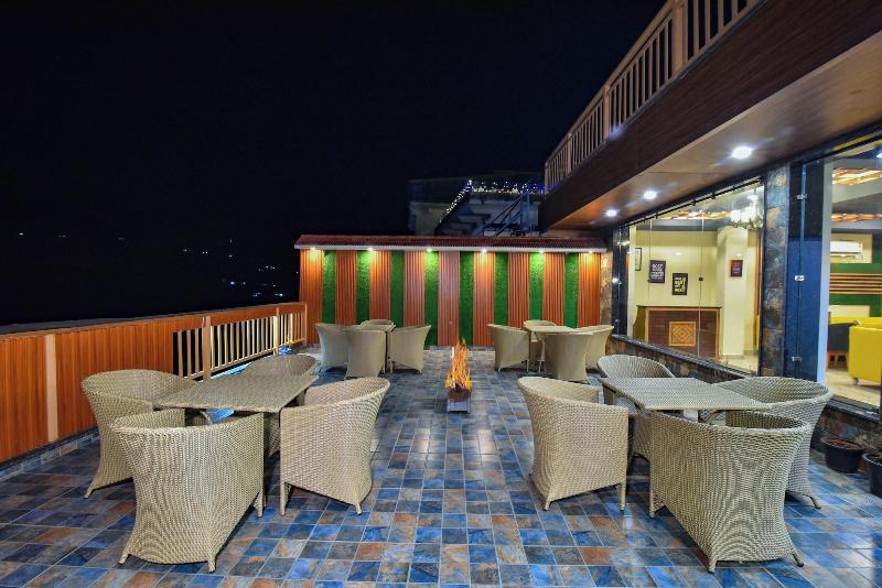 Hotel Pawan Regency image