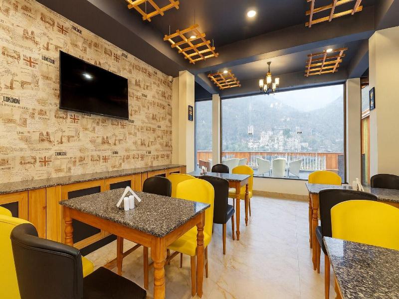 Hotel Pawan Regency image