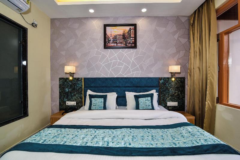 Hotel Pawan Regency image