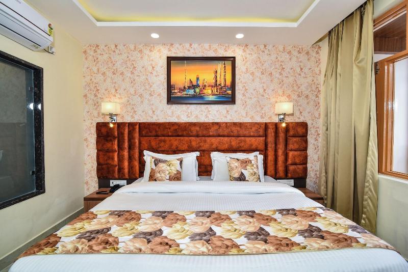 Hotel Pawan Regency image