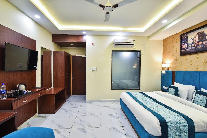 Hotel Pawan Regency image