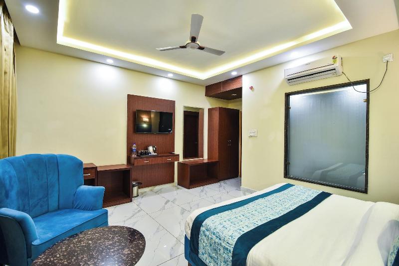 Hotel Pawan Regency image