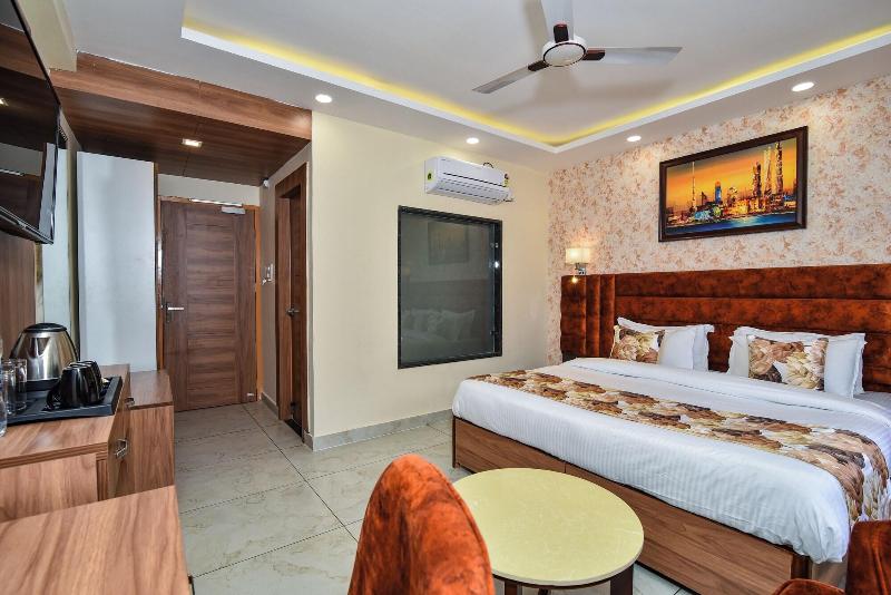 Hotel Pawan Regency image