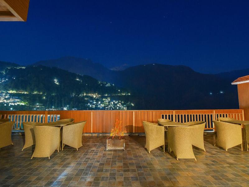Hotel Pawan Regency image