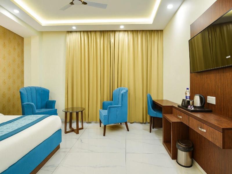 Hotel Pawan Regency image