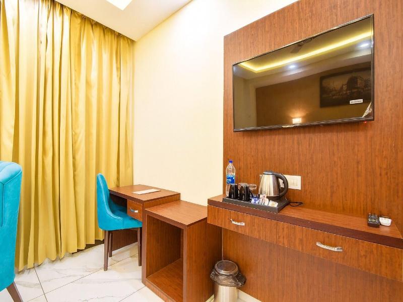 Hotel Pawan Regency image