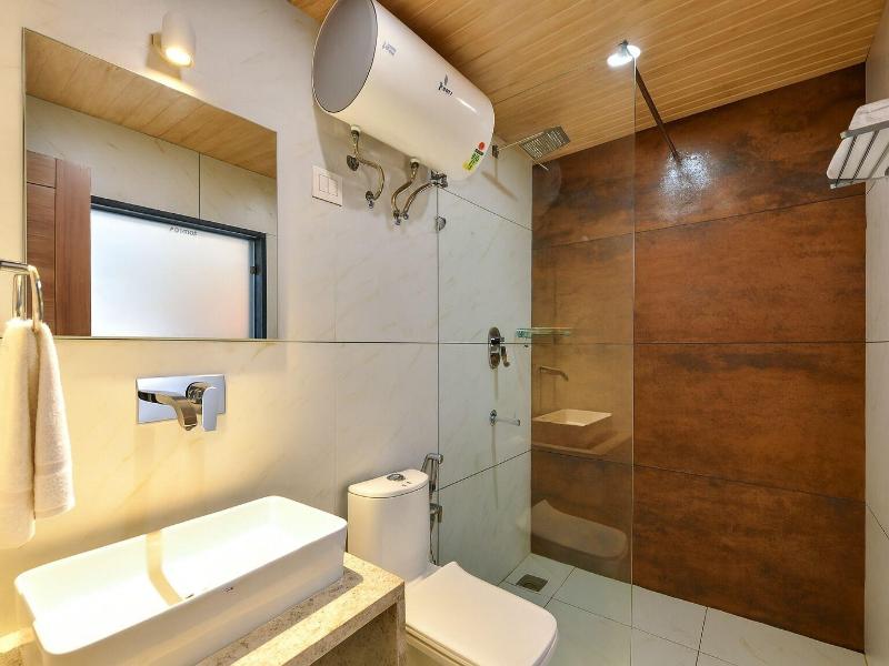 Hotel Pawan Regency image