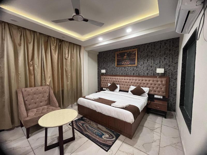 Hotel Pawan Regency image