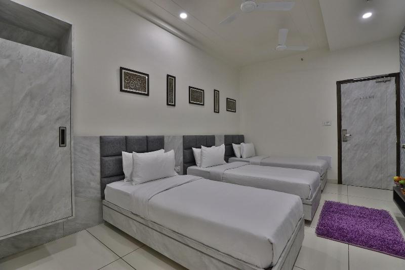 Hotel Orbit image
