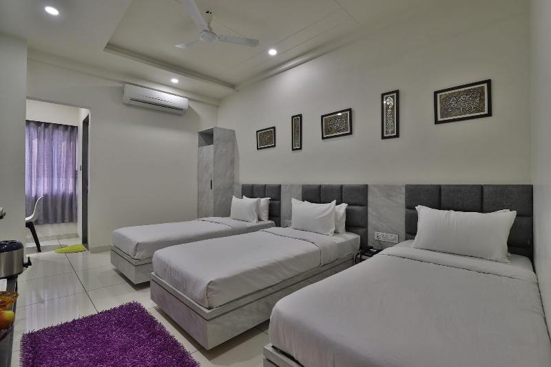 Hotel Orbit image