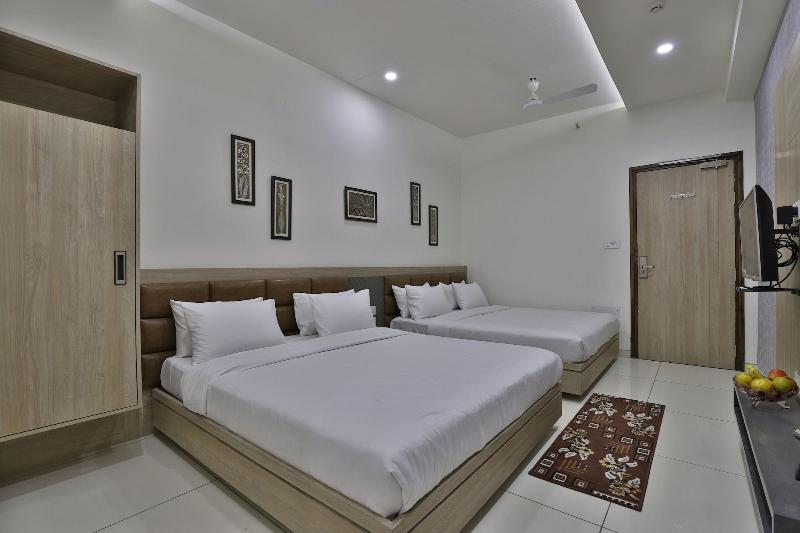 Hotel Orbit image