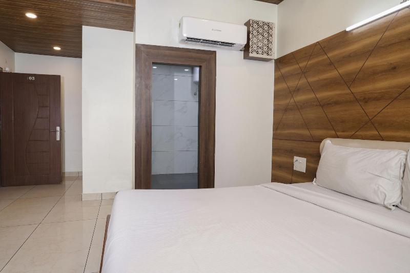 Hotel Razia Inn 5