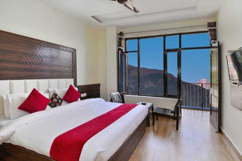 Hotel Forest Hill image