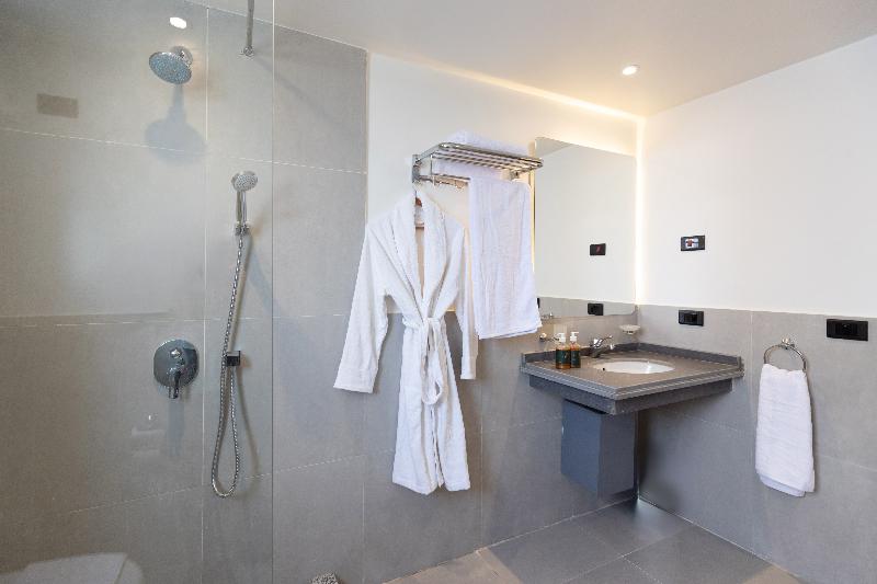Seven Stays Zayed image