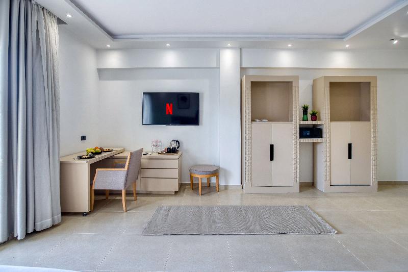 Seven Stays Zayed image