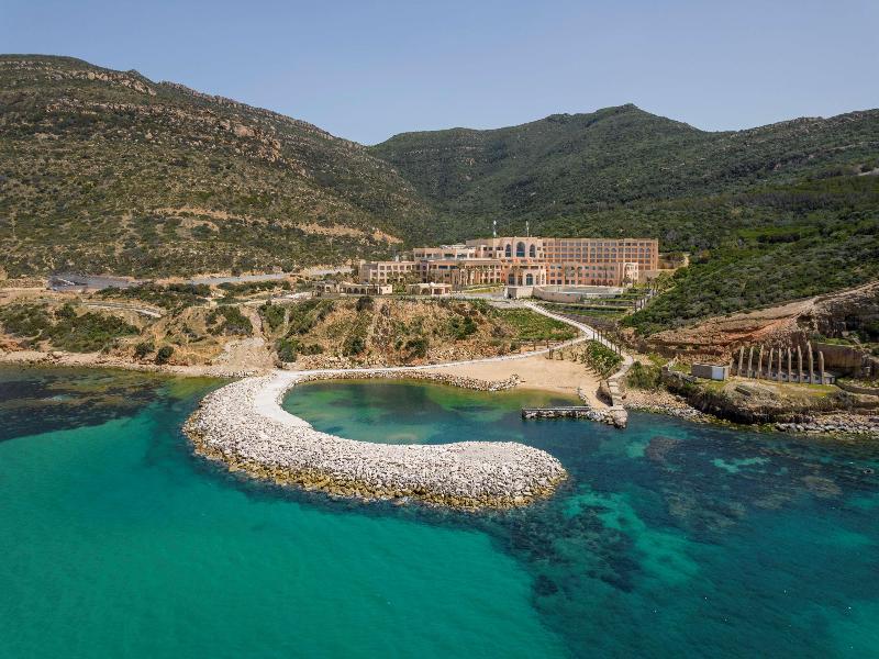 Royal Tulip Korbous Bay Thalasso Springs, Plage Ejjehmi