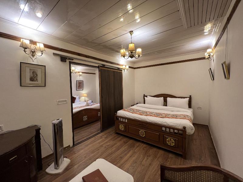 Woodville Palace Shimla Heritage image