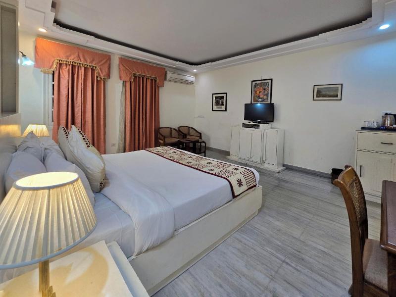 Woodville Palace Shimla Heritage image