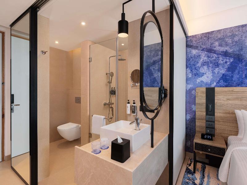 Novotel New Delhi City Centre image