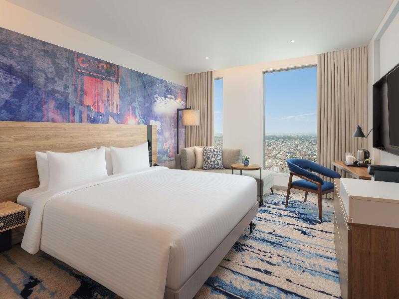 Novotel New Delhi City Centre image