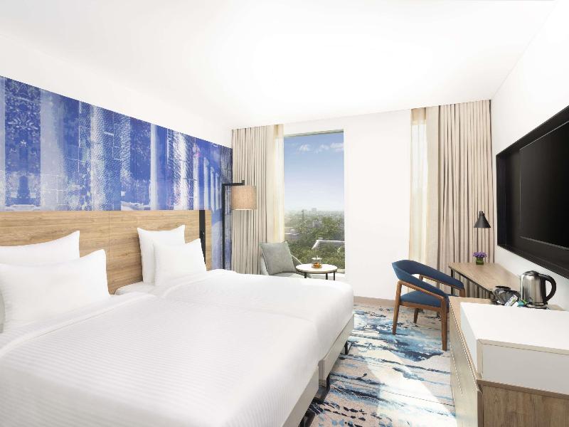 Novotel New Delhi City Centre image