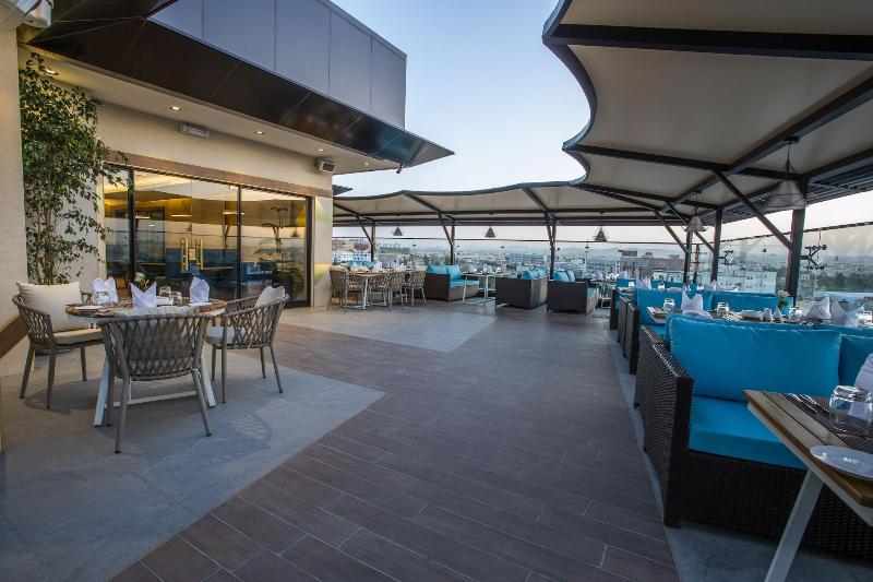 Velar Inn Hotel