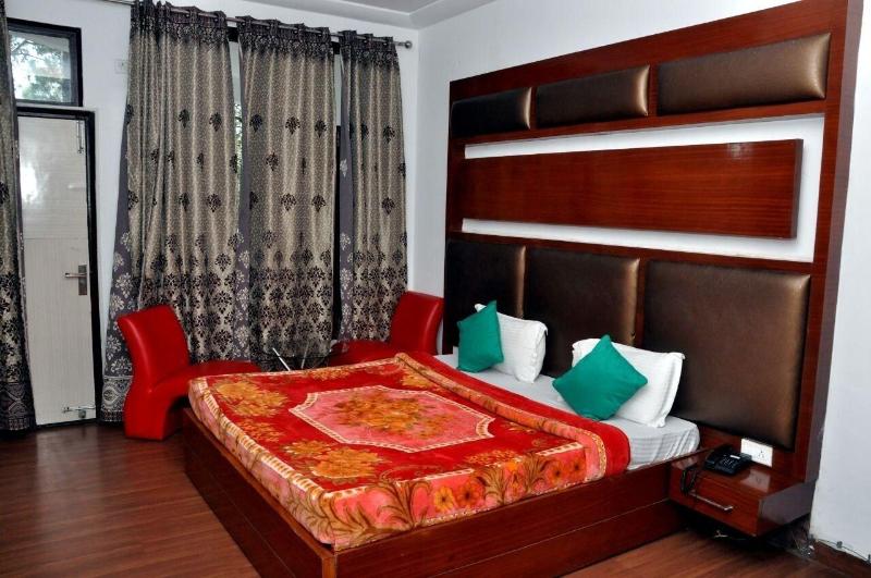 Hotel Bliss image