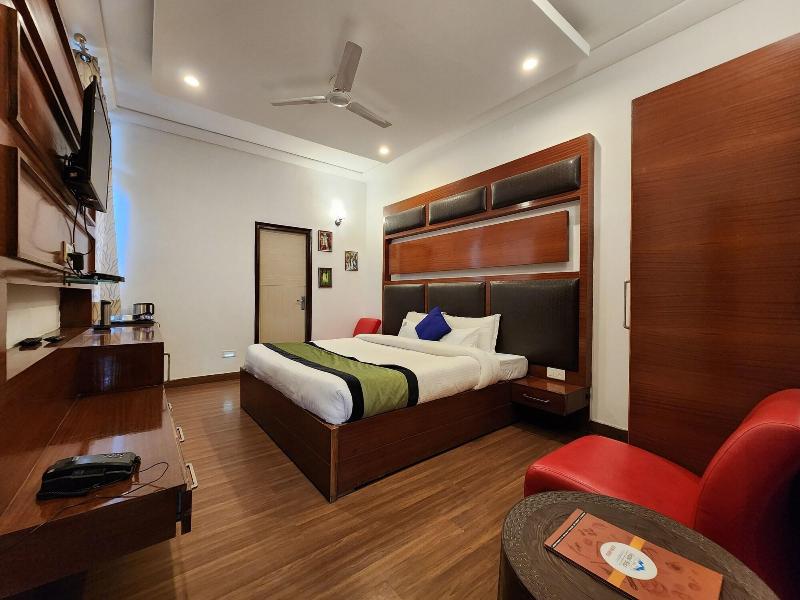 Hotel Bliss image